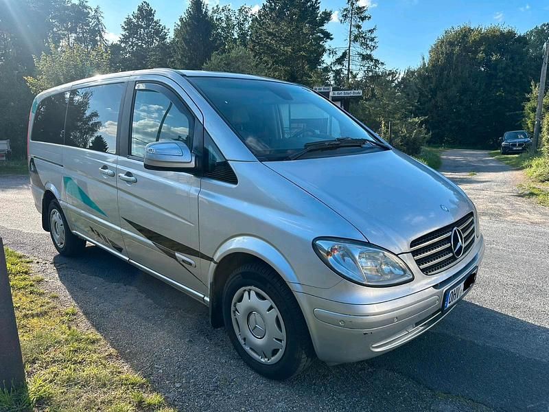 Gebraucht 2009 Mercedes Viano Van / Kleinbus | 7.650 € (Guter Preis) - Bild 1/4