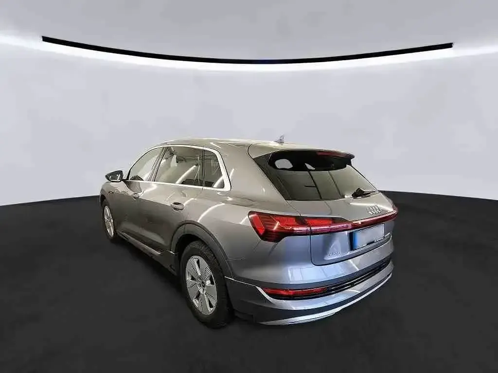 Second-hand Audi e-tron Advanced 230 kW (313 CP) 2023 Gri SUV