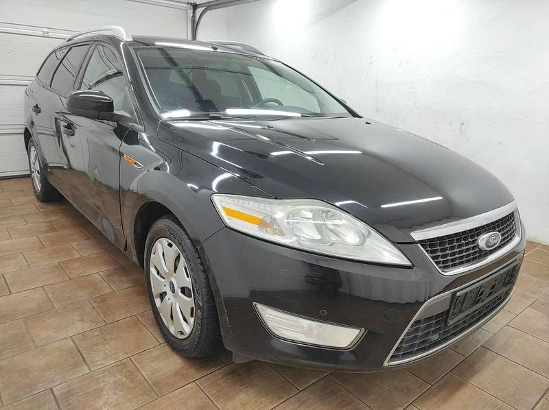 Gebraucht Ford Mondeo Trend 140 PS (102 kW) 2010 Pantherschwarz metallic Kombi