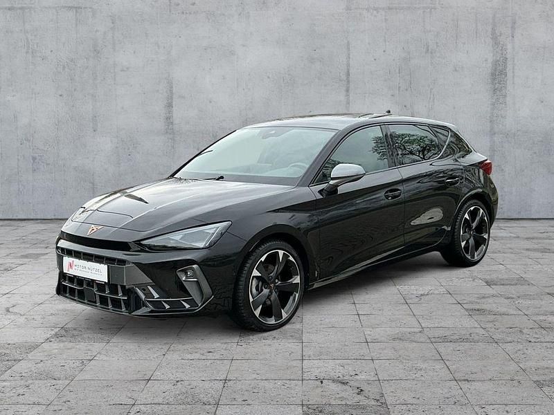 Usata Cupra Leon 150 CV (110 kW) 2025 Nero Berlina