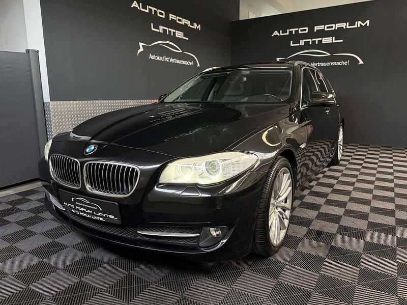 Gebraucht BMW 535 299 PS (219 kW) 2011 Black sapphire metallic Kombi