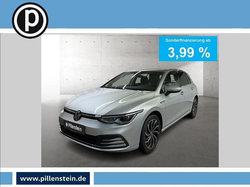 Gebraucht VW Golf VIII Style 150 PS (110 kW) 2023 Silber Limousine