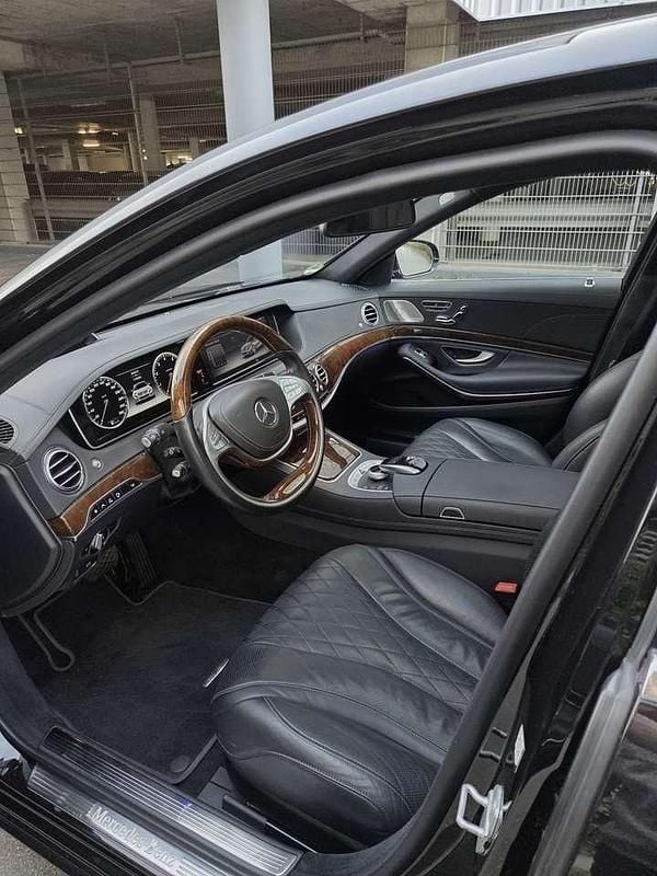 Używany Mercedes S500 455 KM (334 kW) 2016 Czarny Sedan/Limuzyna