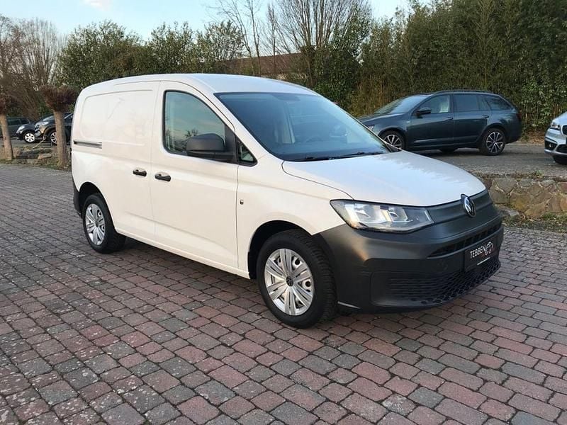 Gebraucht VW Caddy 75 PS (55 kW) 2021 Weiß Van / Kleinbus