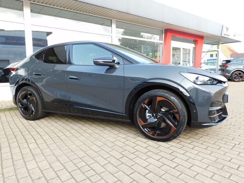 Grau Neu 2024 Cupra Tavascan Endurance SUV | 46.990 € (Etwas zu teuer) - Bild 1/4
