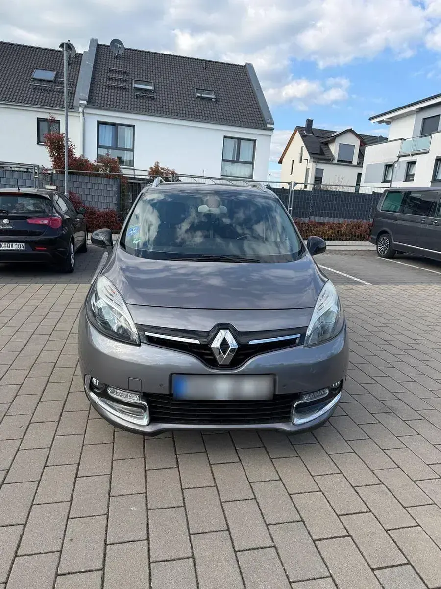 Gebraucht Renault Scenic E-Tech Bose Edition 132 PS (97 kW) 2016 Grau Van / Kleinbus