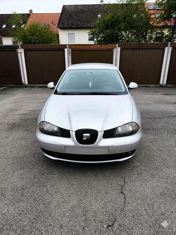 Gebraucht Seat Ibiza 75 PS (55 kW) 2005 Silber Kleinwagen