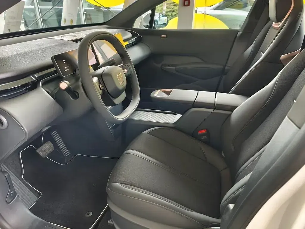 Neu Zeekr X 200 kW (272 PS) 2025 Weiß SUV