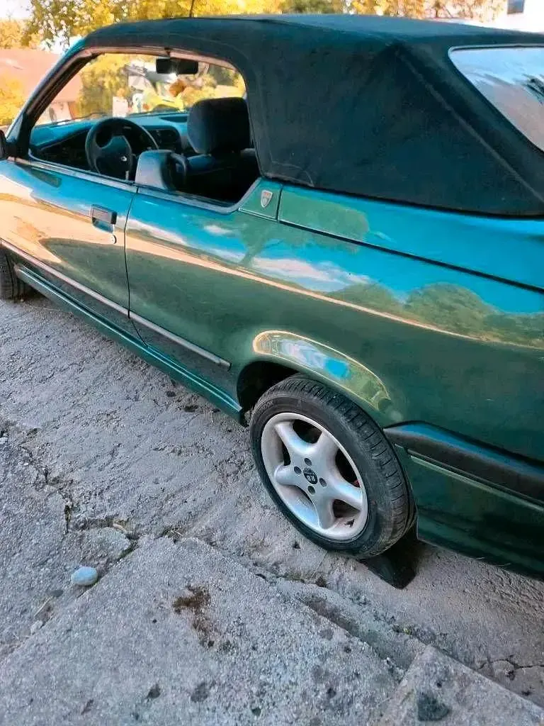 Gebraucht Renault 19 88 PS (64 kW) 1994 Grün Cabrio