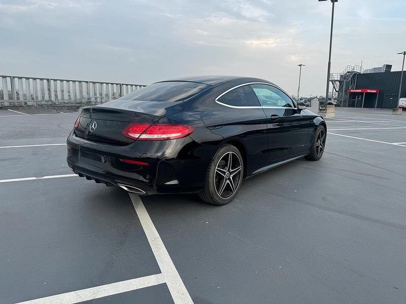 Gebraucht Mercedes C220 AMG 170 PS (125 kW) 2016 Schwarz Coupé
