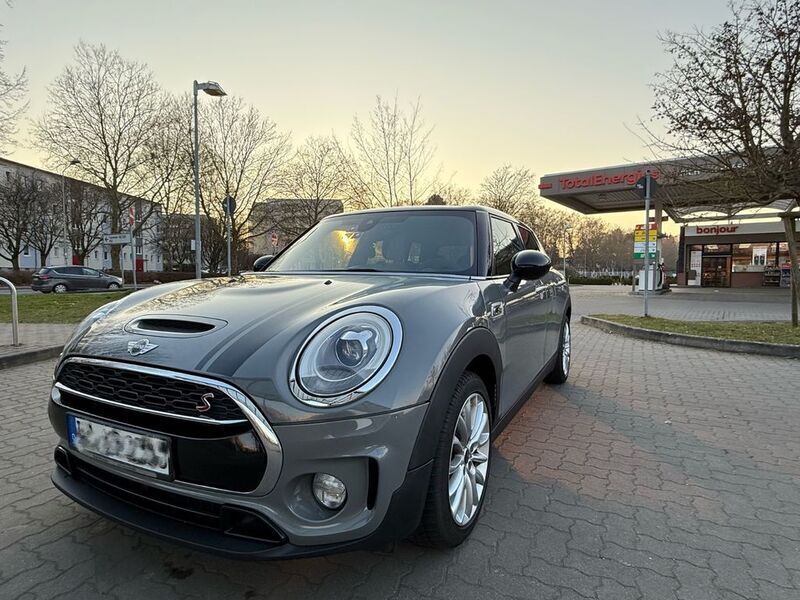 Grau Gebraucht 2016 Mini Cooper S Clubman Kombi | 12.800 € (Fairer Preis) - Bild 1/4