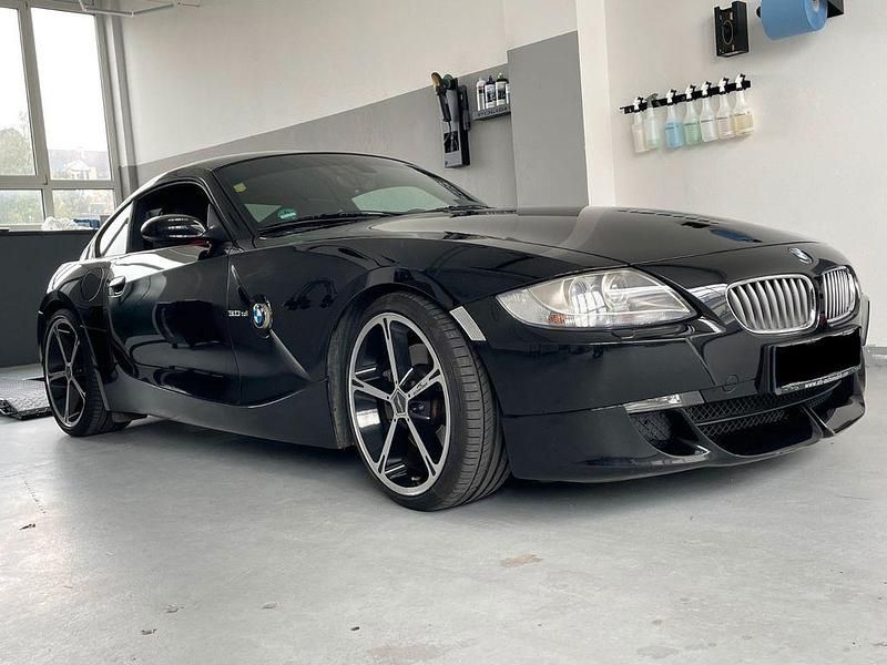 Schwarz Gebraucht 2007 BMW Z4 Performance Coupé | 34.800 € - Bild 1/4