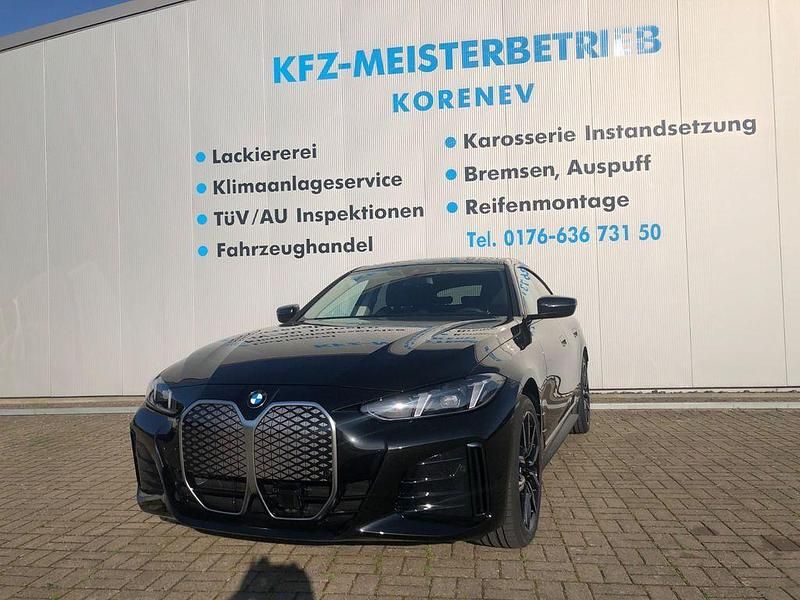 Gebraucht BMW i4 Performance 250 kW (340 PS) 2025 Schwarz Limousine