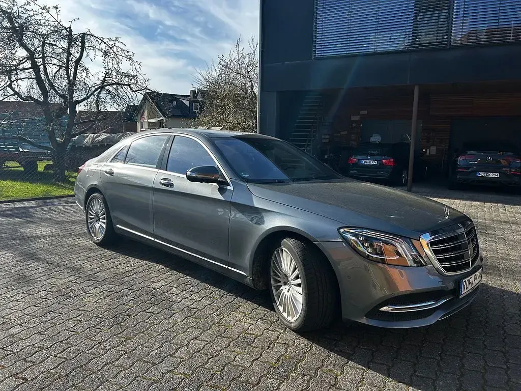 Gebraucht Mercedes S560 469 PS (344 kW) 2019 Grau Limousine