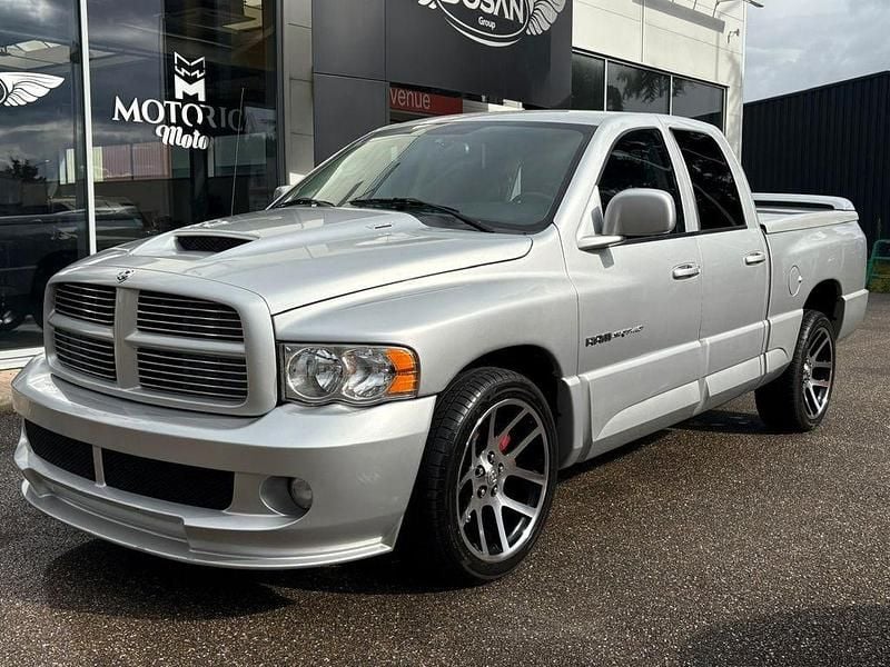 Grau Gebraucht 2005 Dodge Viper SUV | 25.000 € - Bild 1/4
