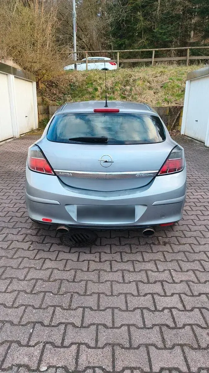 Gebraucht Opel Astra GTC Sport 170 PS (125 kW) 2005 Silber Coupé