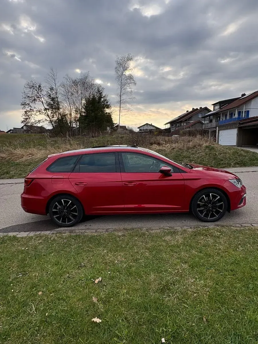 Gebraucht Seat Leon ST FR 190 PS (139 kW) 2019 Rot Kombi