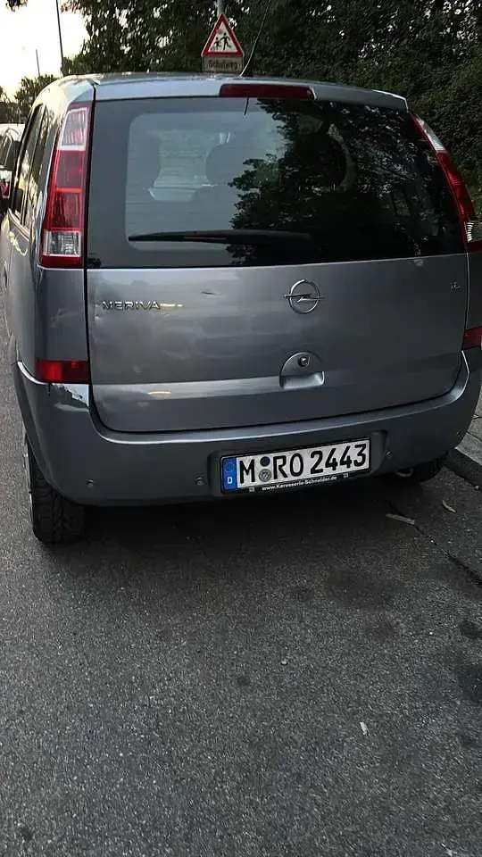 Gebraucht Opel Meriva Edition 125 PS (91 kW) 2005 Van / Kleinbus