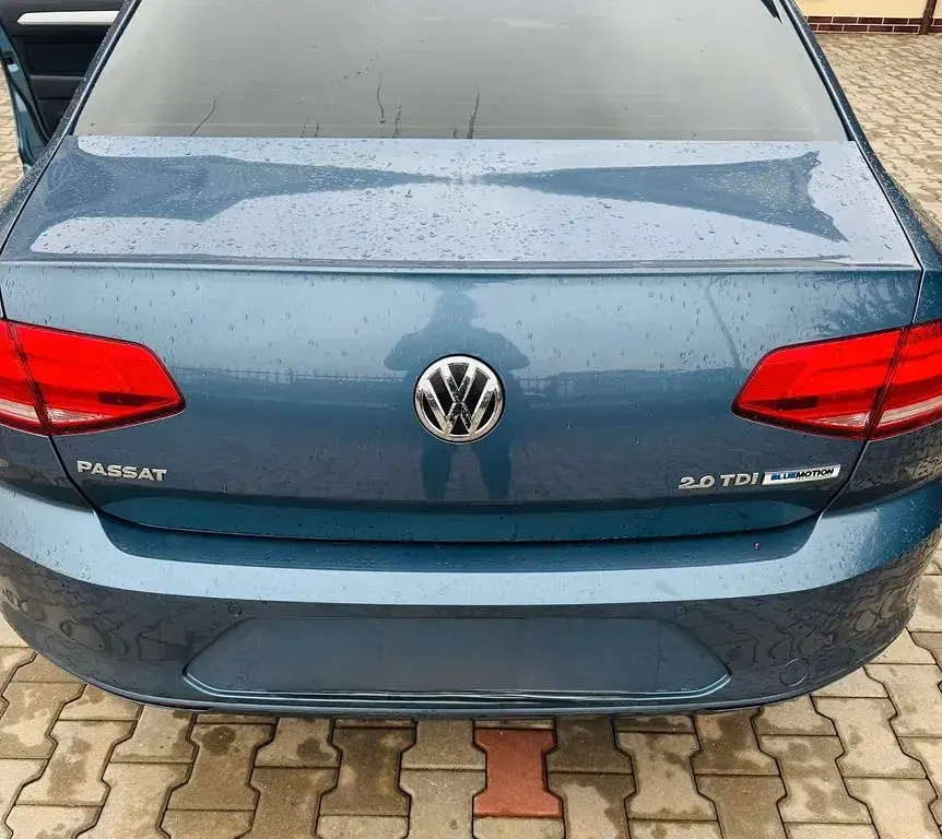 Gebraucht VW Passat Comfortline 150 PS (110 kW) 2015 Blau Limousine