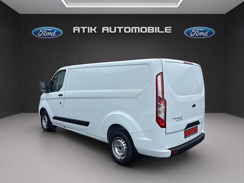 Gebraucht Ford Transit 105 PS (77 kW) 2022 Weiß Van