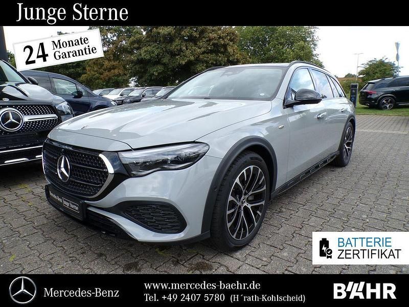 Manufaktur lack manufaktur alp Gebraucht 2025 Mercedes E300 Night Kombi | 76.850 € - Bild 1/4