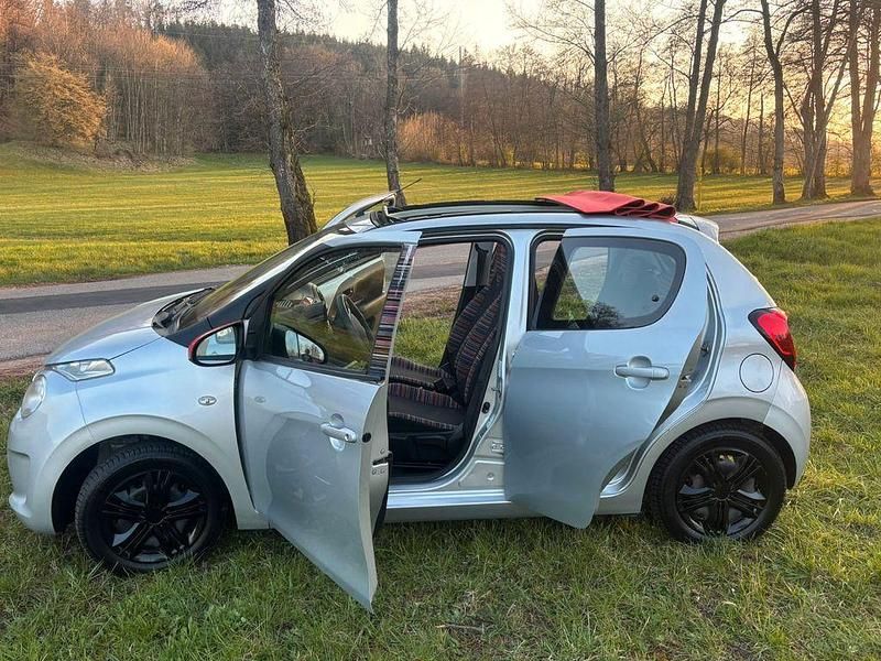 Gebraucht Citroën C1 Advance 68 PS (50 kW) 2012 Grau Kleinwagen