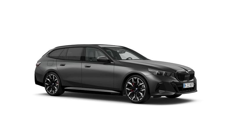 Neu BMW 550e Comfort Edition 313 PS (230 kW) 2025 Kombi