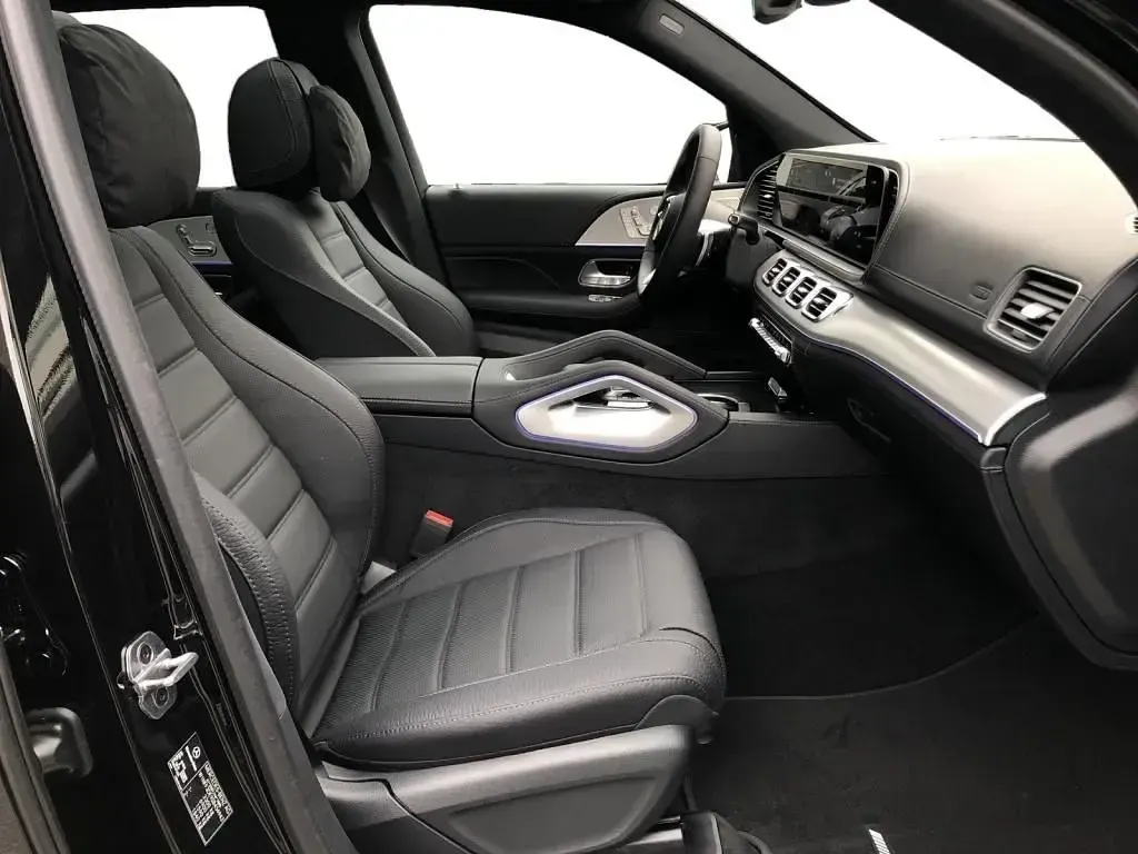 Gebraucht Mercedes GLS450 AMG 367 PS (269 kW) 2025 Schwarz SUV