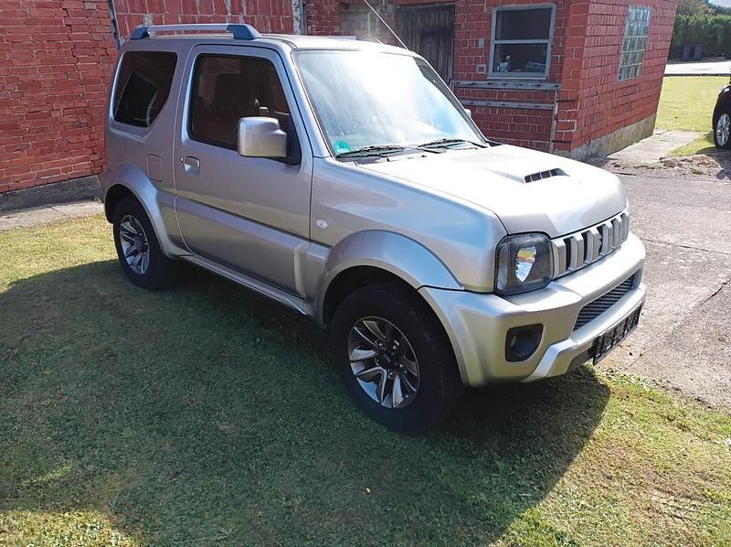 Gebraucht 2018 Suzuki Jimny Style SUV | 16.800 € (Fairer Preis) - Bild 1/4