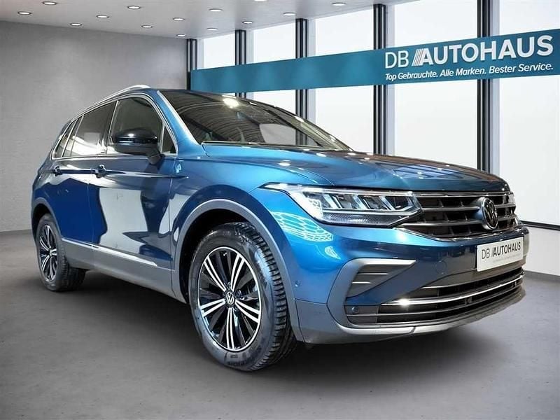 Gebraucht VW Tiguan Active 150 PS (110 kW) 2023 Blau SUV