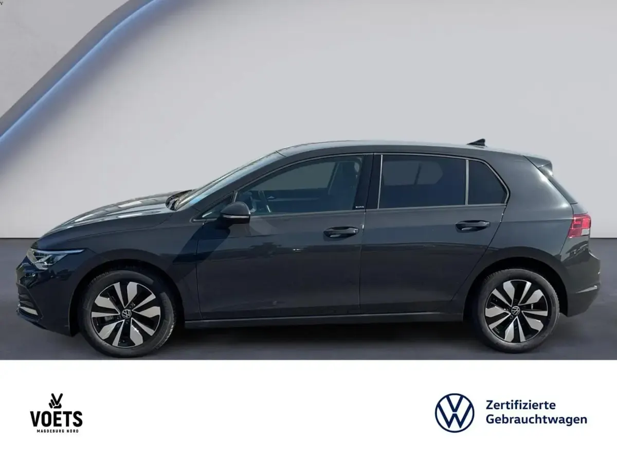 Gebraucht VW Golf VIII Move 110 PS (80 kW) 2024 Grau Limousine