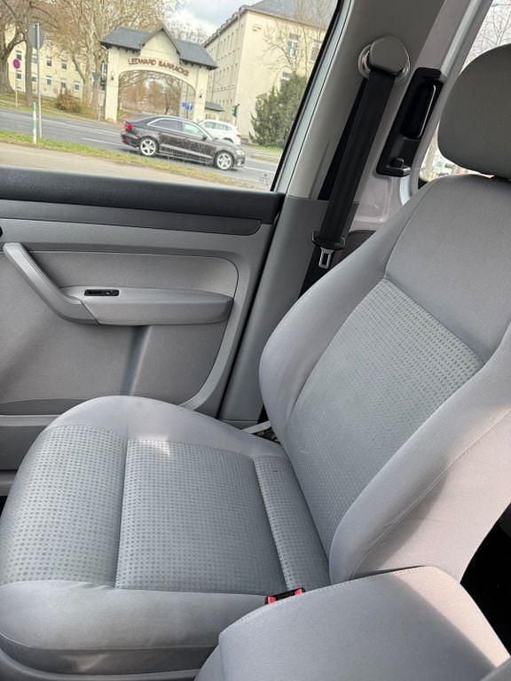 Gebraucht VW Caddy Life 109 PS (80 kW) 2008 Silber Van / Kleinbus