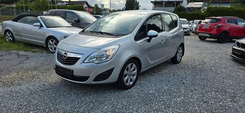 Silber Gebraucht 2013 Opel Meriva Active Van / Kleinbus | 6.700 € (Fairer Preis) - Bild 1/4