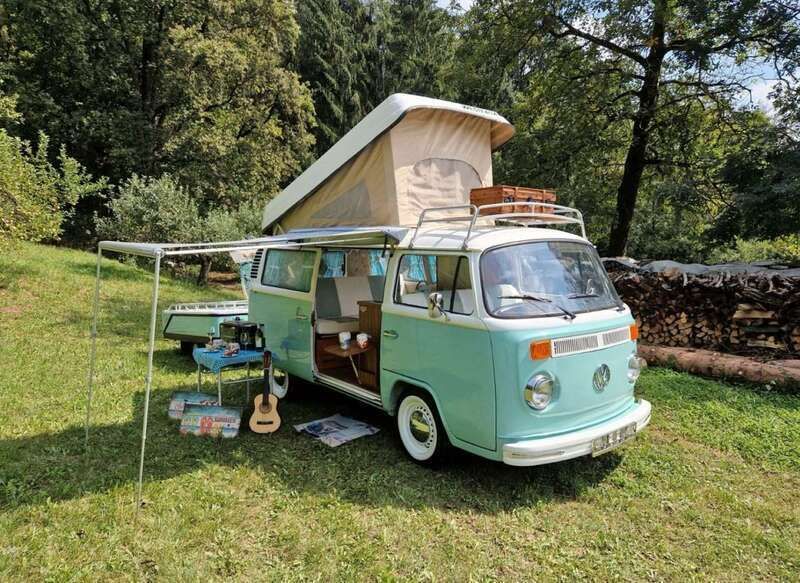 Grün Gebraucht 1972 VW T2 Van | 53.900 € - Bild 1/4