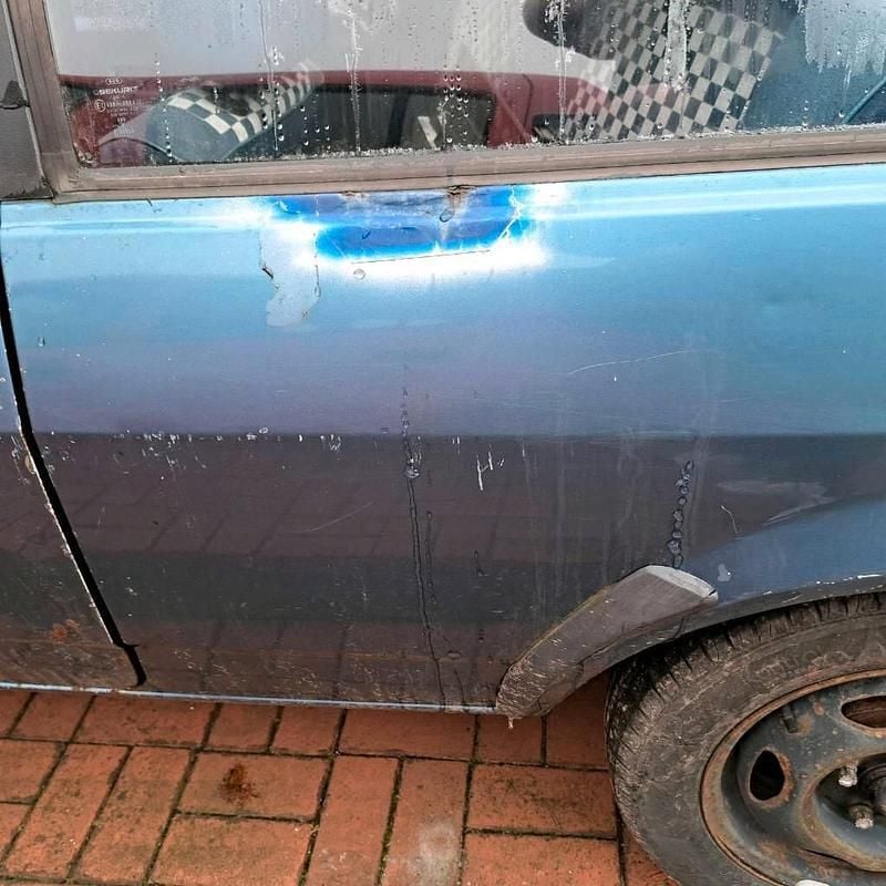 Usado VW Derby 1982 Azul Berlina