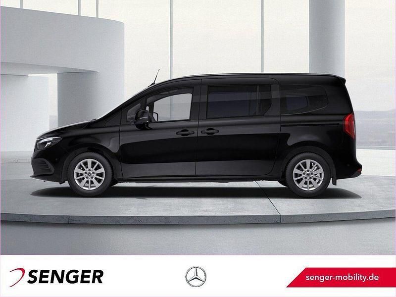 Gebraucht Mercedes EQT200 89 kW (122 PS) 2024 Schwarz Van / Kleinbus