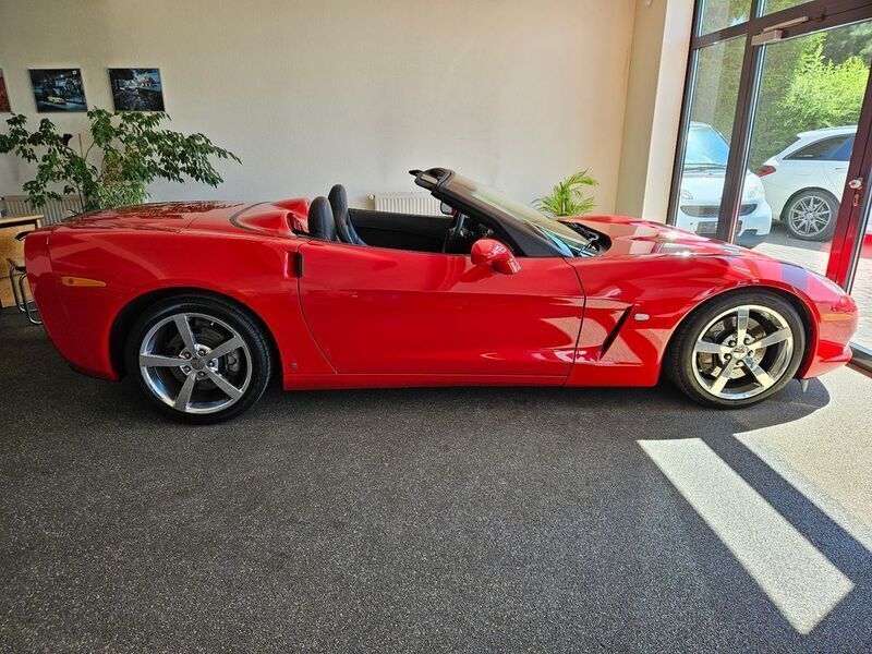 Rot Gebraucht 2010 Corvette C6 Cabrio | 37.500 € - Bild 1/4