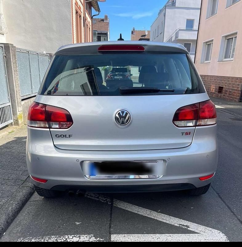 Gebraucht VW Golf VI Highline 160 PS (117 kW) 2009 Silber Kleinwagen