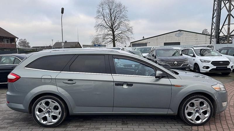 Gebraucht Ford Mondeo Titanium 140 PS (102 kW) 2009 Grau Kombi