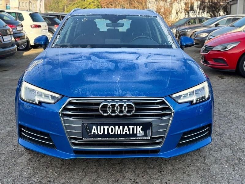 Gebraucht Audi A4 Ambiente 190 PS (139 kW) 2016 Blau Kombi