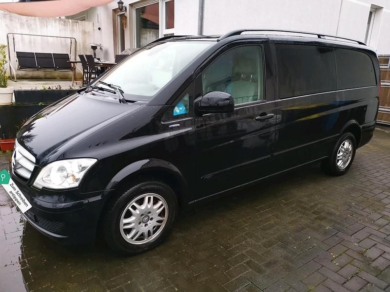 Gebraucht Mercedes Viano 163 PS (119 kW) 2013 Schwarz Van / Kleinbus