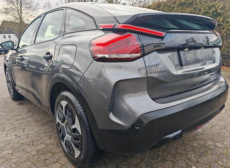 Second-hand Citroën C4 Feel 131 CP (96 kW) 2022 Gri Berlinǎ