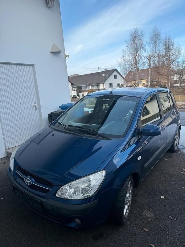 Blau Gebraucht 2007 Hyundai Getz Kleinwagen | 949 € (Guter Preis) - Bild 1/4