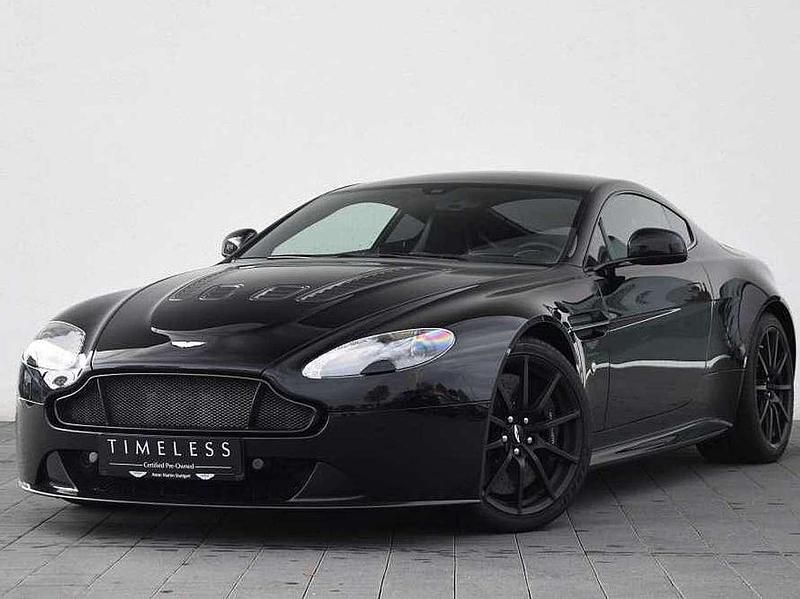Schwarz Gebraucht 2014 Aston Martin V12 Vantage Coupé | 111.000 € (Fairer Preis) - Bild 1/4