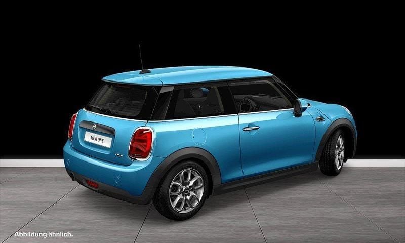 Gebraucht Mini ONE Pepper 102 PS (75 kW) 2016 Electric blue Kleinwagen