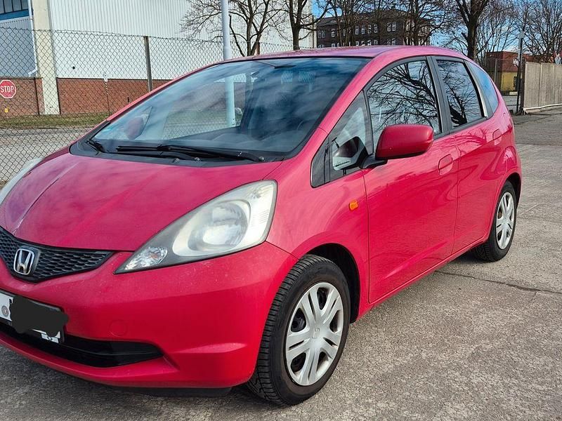 Gebraucht Honda Jazz Trend 90 PS (66 kW) 2009 Rot Kleinwagen