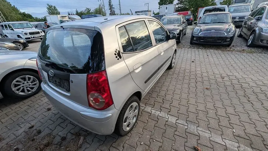 Gebraucht Kia Picanto Vision 65 PS (47 kW) 2011 Silber Kleinwagen