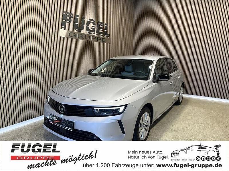 Gebraucht Opel Astra Elegance 131 PS (96 kW) 2023 Kristall silber (metallic) Limousine