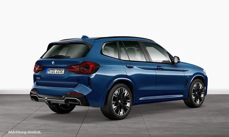 Gebraucht BMW iX3 M Sport 210 kW (286 PS) 2022 Blau SUV