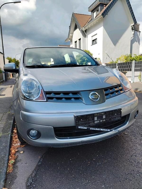 Grau Gebraucht 2008 Nissan Note Van / Kleinbus | 2.600 € (Fairer Preis) - Bild 1/4